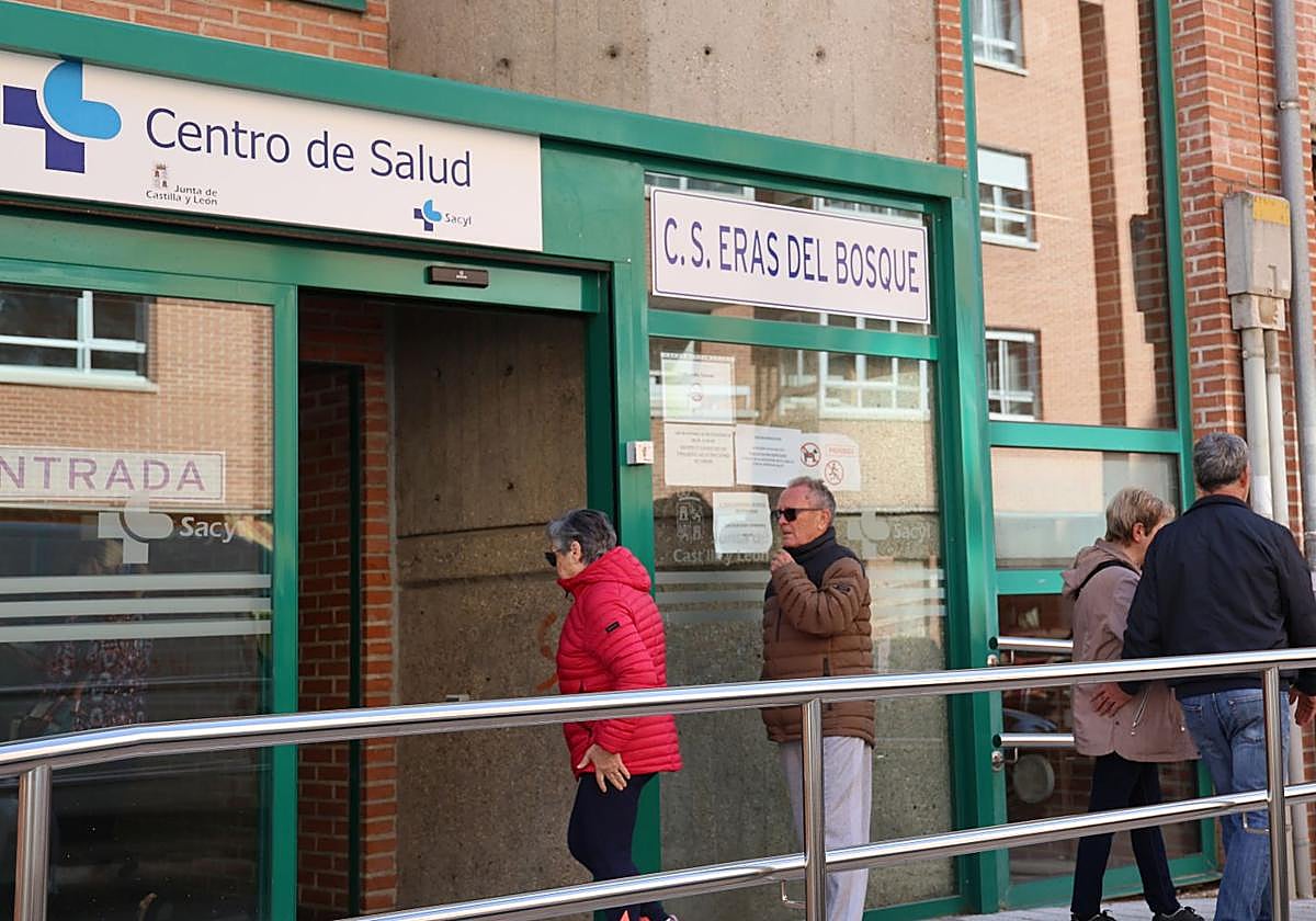 satse-reclama-m-s-enfermeras-ya-que-algunas-atienden-hasta-2-000